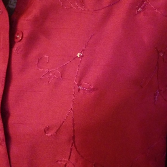Fuschia Blouse - Picture 2 of 5